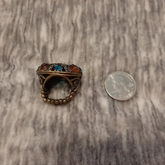 Bronze colored adjustable ring large green stone - Picture 4 of 5